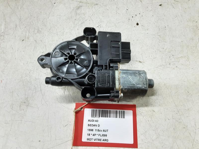 MOTEUR DE VITRE DE PORTE ARRIERE GAUCHE Audi A3 4D 4/16 - 20