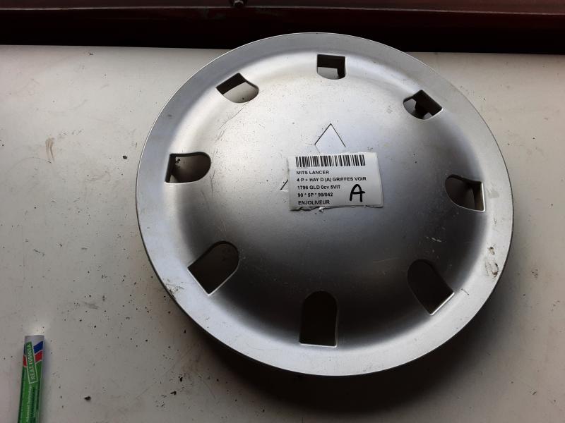 WHEEL COVER Mitsubishi LANCER 88-92