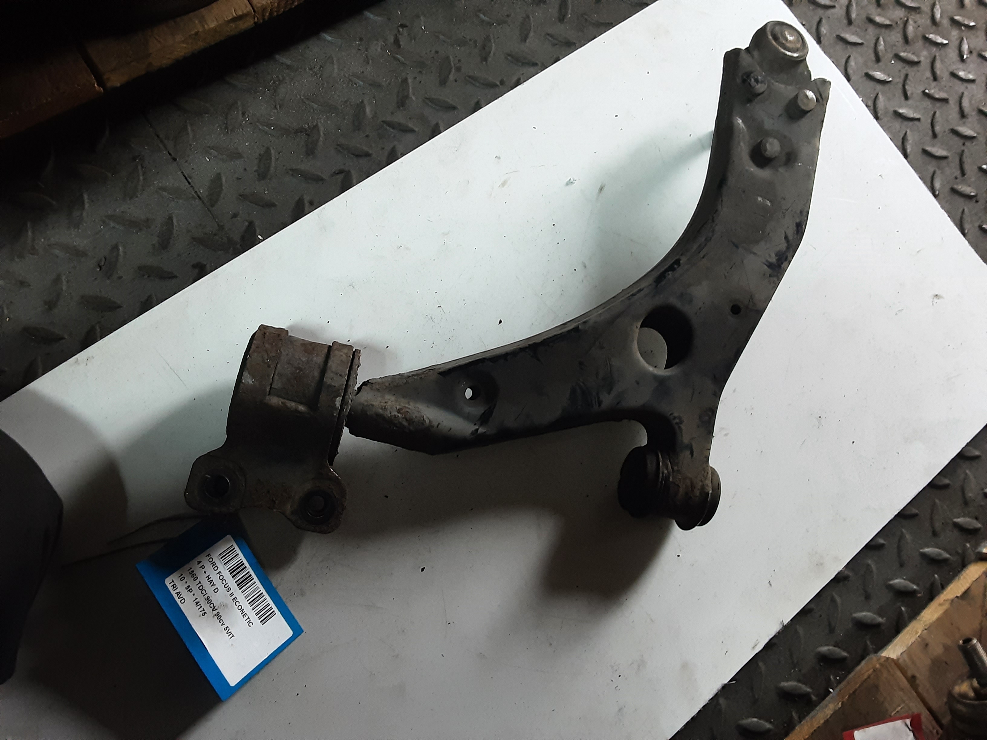 DRAAGARM VOOR RECHTS Ford FOCUS CC 06 - 10