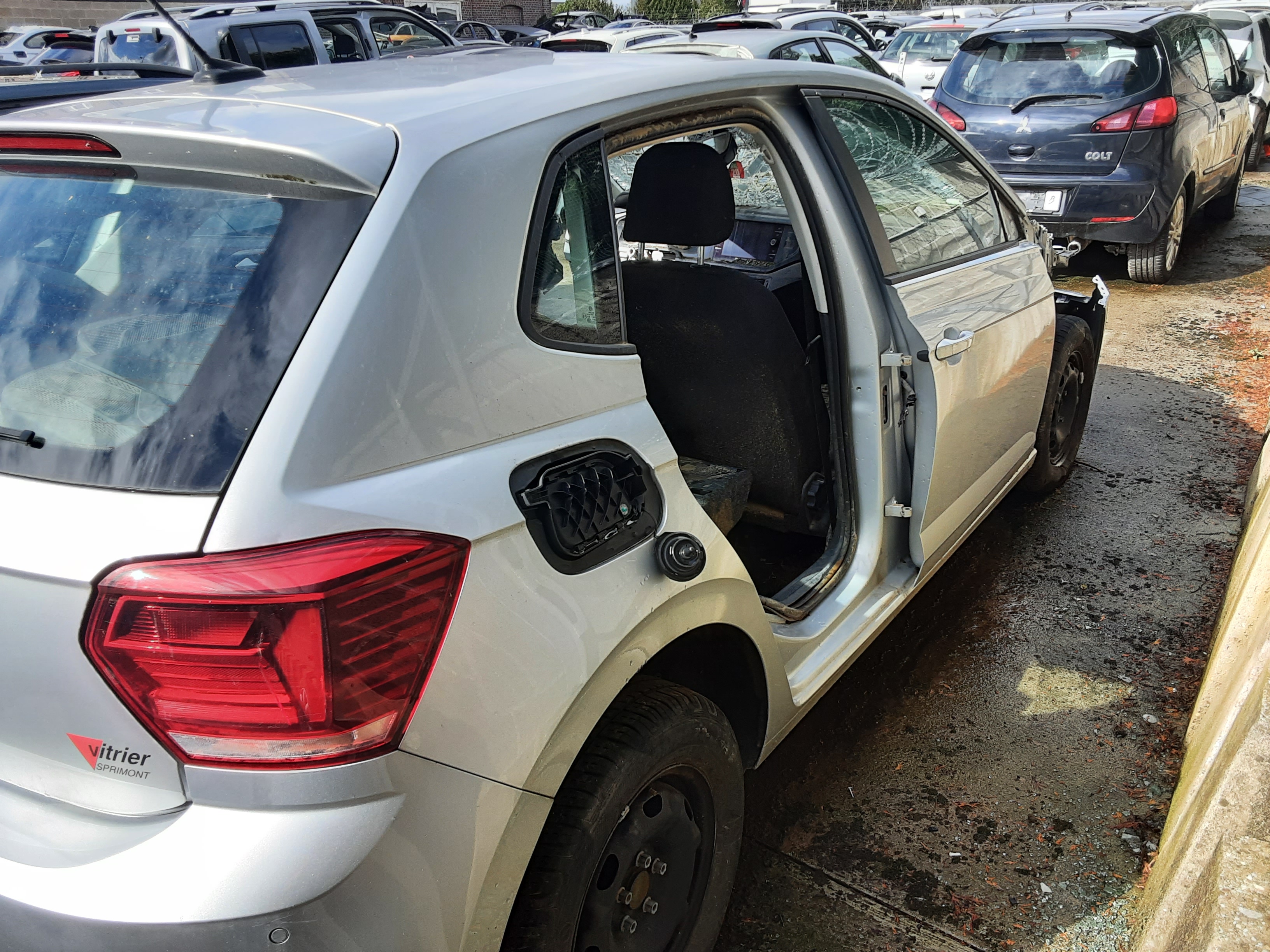 FENDER RIGHT REAR Vw Polo