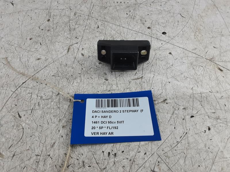 CENTRALE VERGRENDELING ACHTERKLEP Dacia SANDERO 12/16 - 20