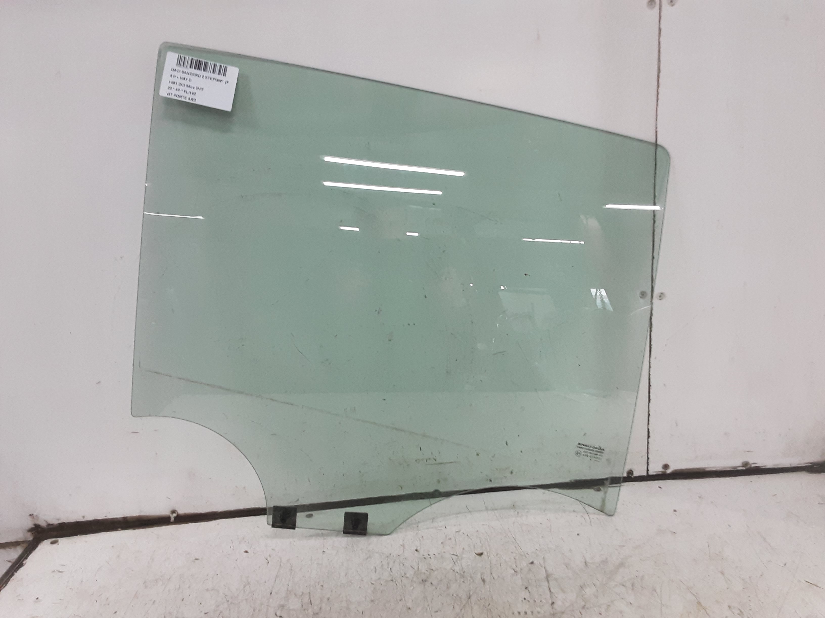 RIGHT REAR DOOR WINDOW Dacia SANDERO 12/16 - 20 RIGHT REAR DOOR WINDOW Dacia SANDERO 12/16 - 20