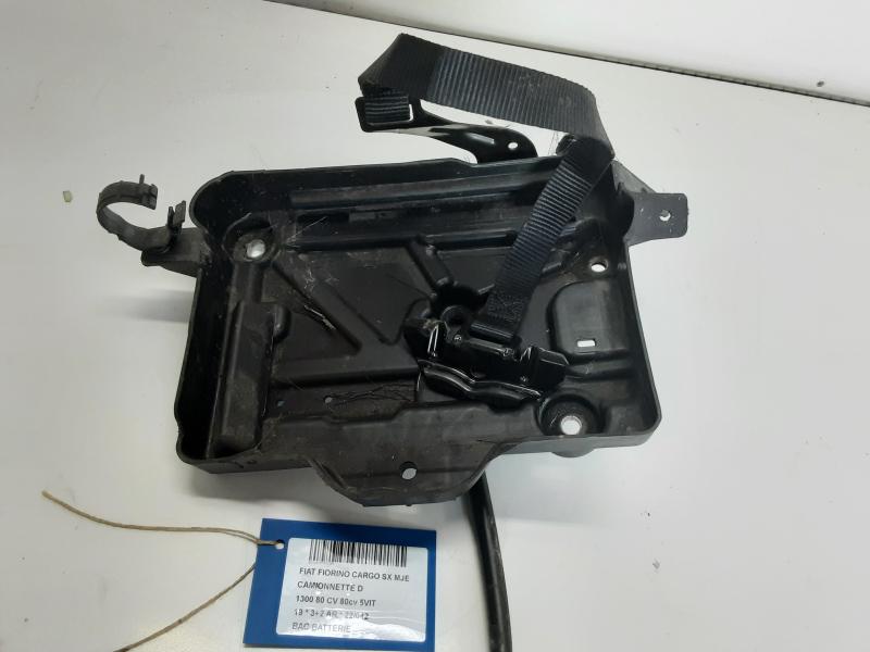 BATTERIETRÄGER Fiat Face Lift : 4/16+