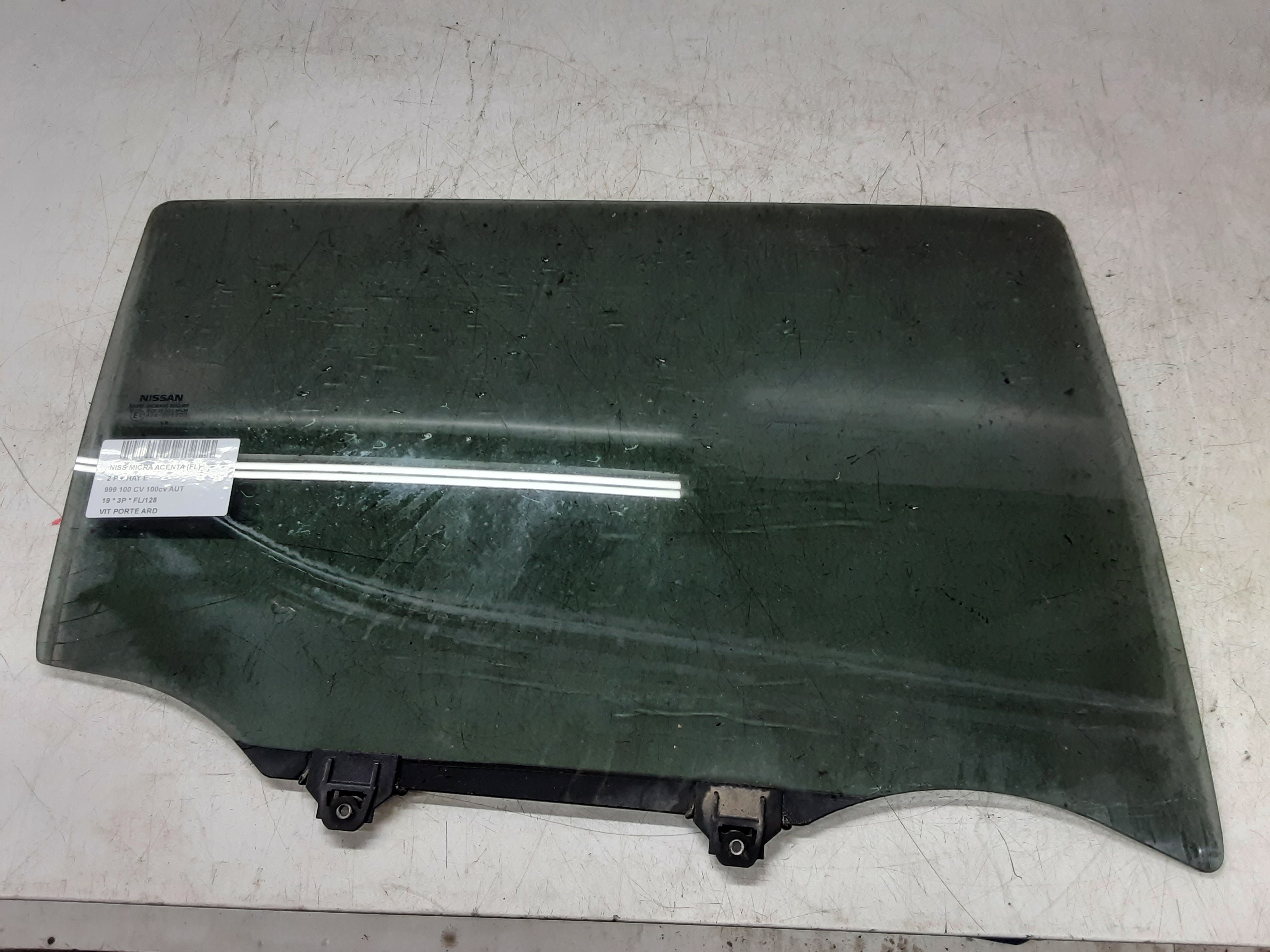 VITRE DE PORTE ARRIERE DROITE Nissan MICRA 3/17+ K14
