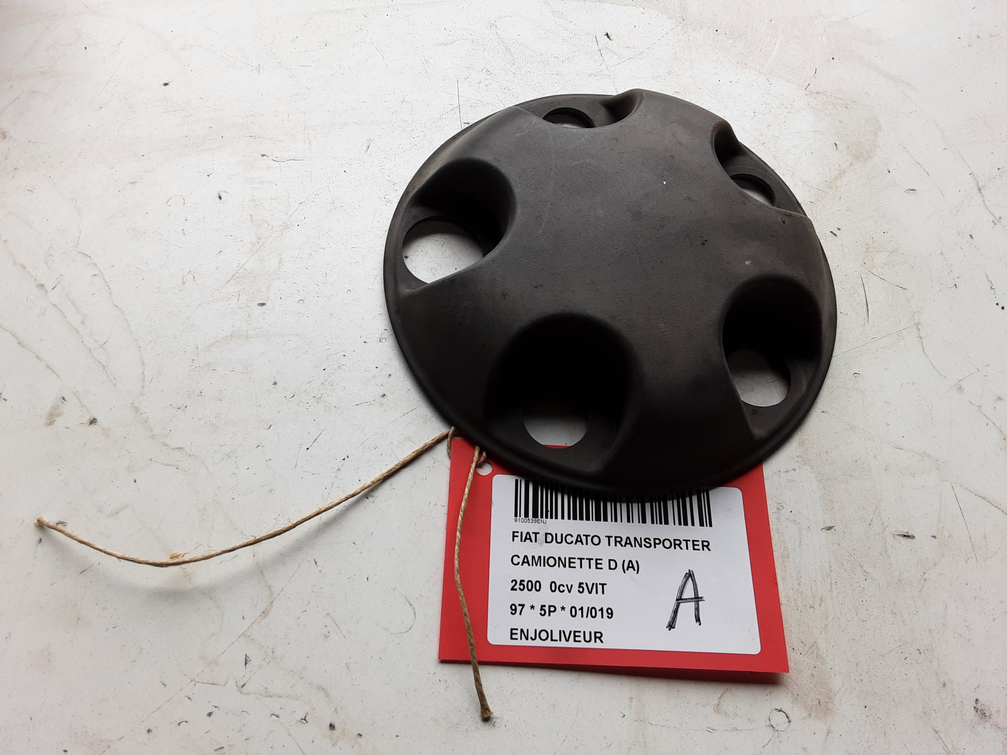 WHEEL COVER
