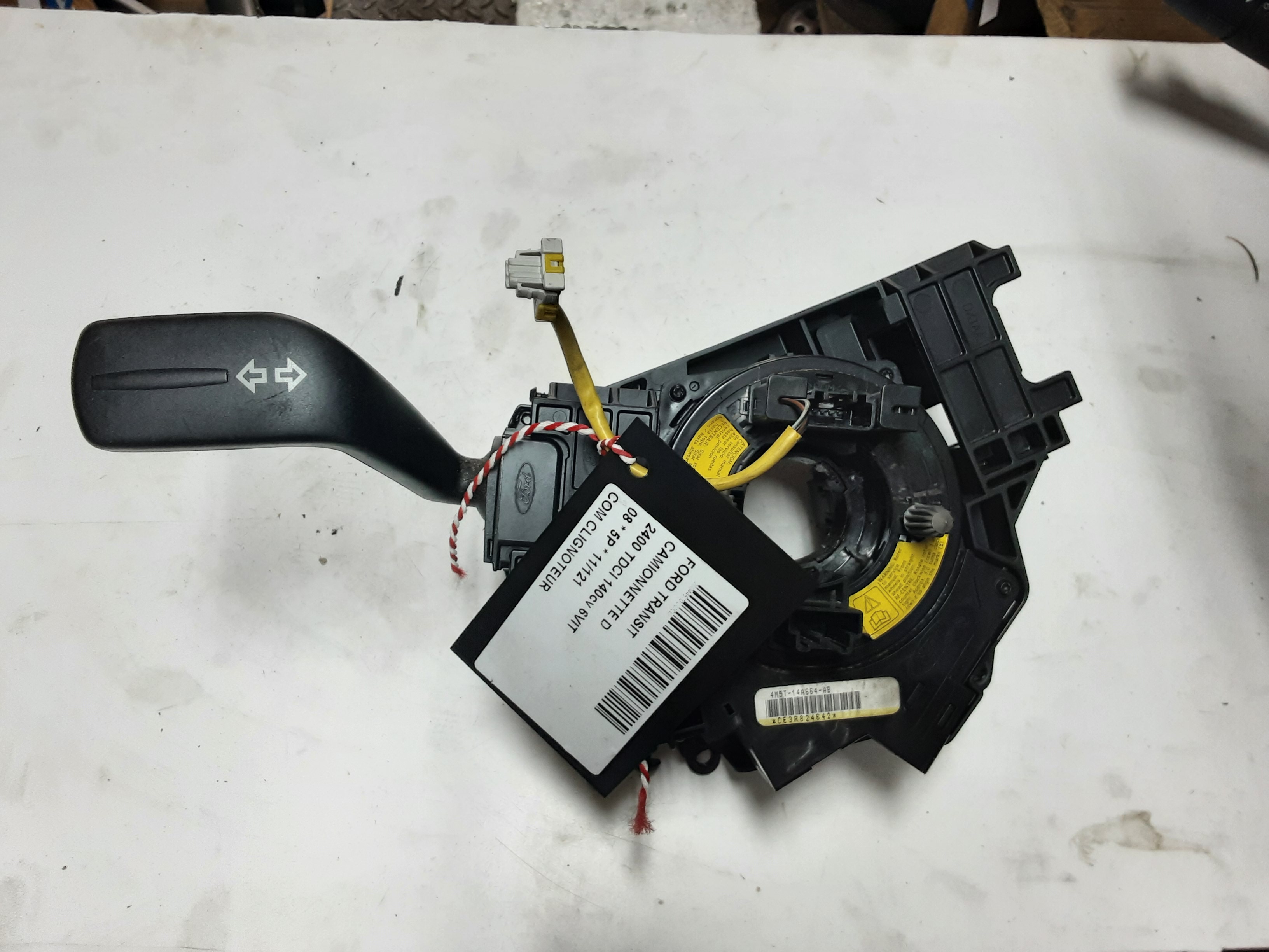 COMMODO DE CLIGNOTEURS Ford TRANSIT 7/06 - 14