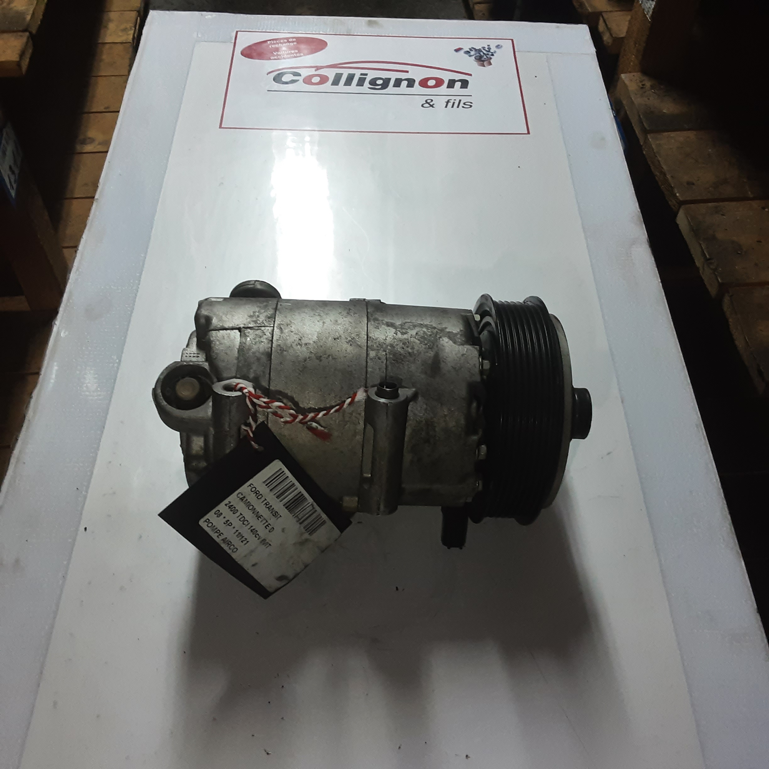 POMPE D&#039;AIRCO Ford TRANSIT 7/06 - 14