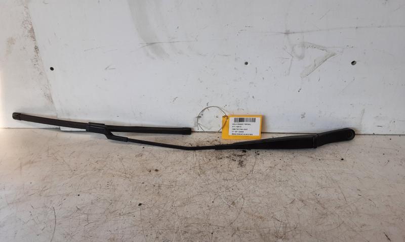 RIGHT FRONT WIPER ARM Vw PASSAT 11/14 - 19
