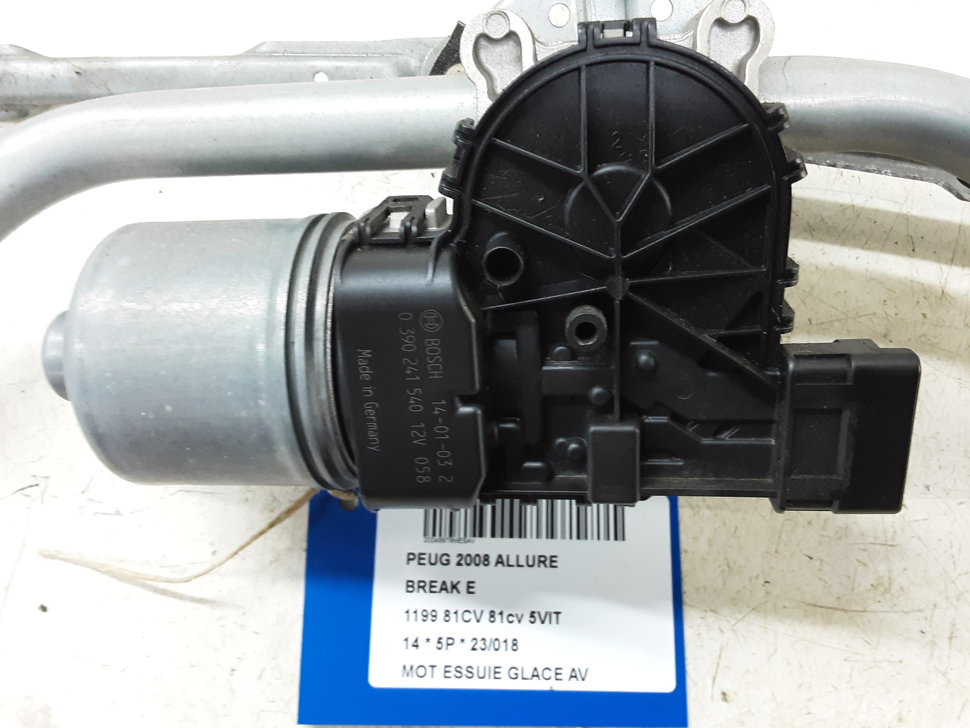 MOTOR RUITENWISSERS VOOR Peugeot 2008 (1)  5/13 - 4/16