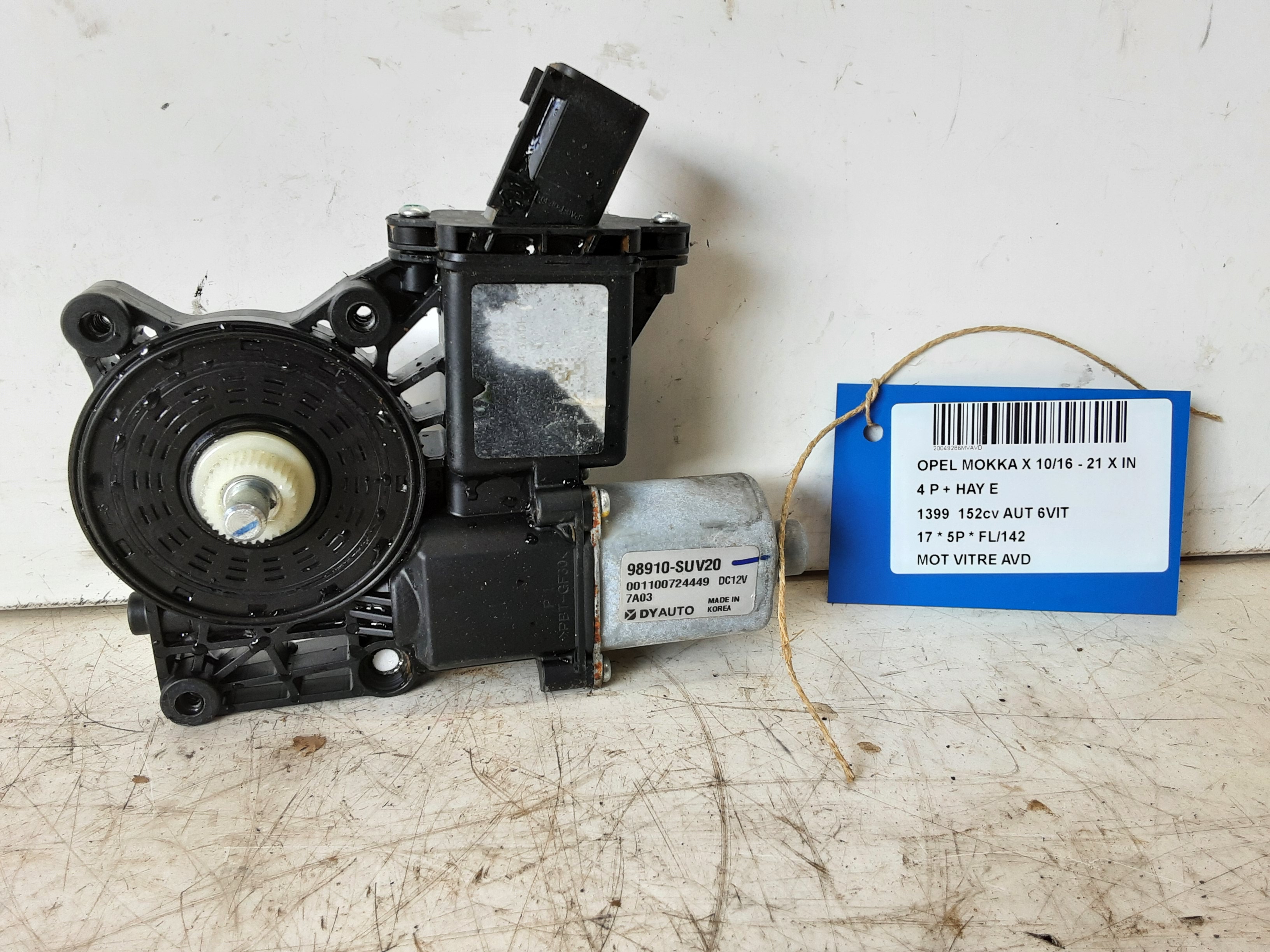 MOTEUR DE VITRE DE PORTE AVANT DROITE Opel MOKKA X 10/16 - 21