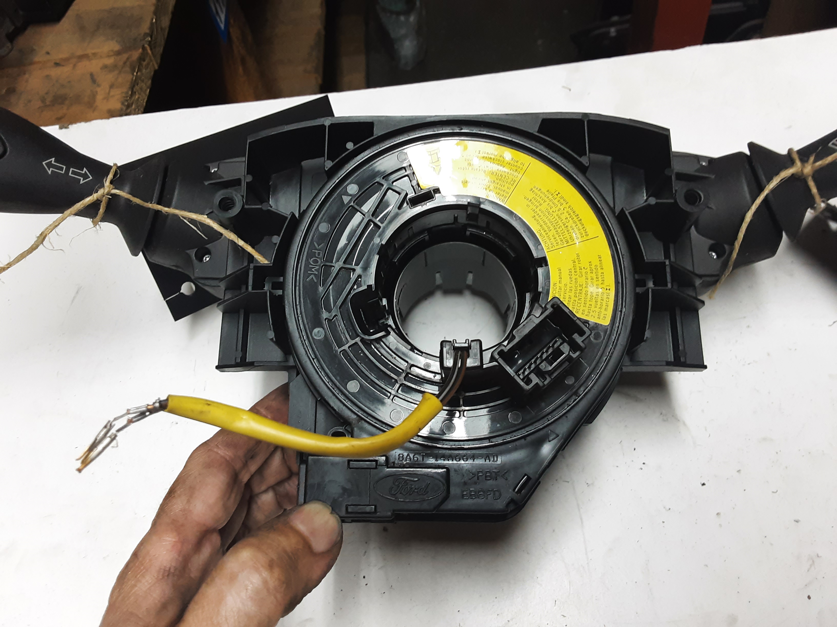 COURONNE D&#039;AIRBAG Ford FIESTA 11/08 - 13