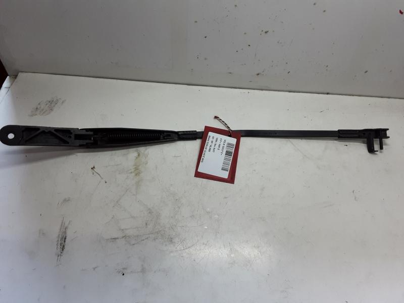 RUITENWISSERARM LINKS VOOR Vw GOLF V 11/03 - 08