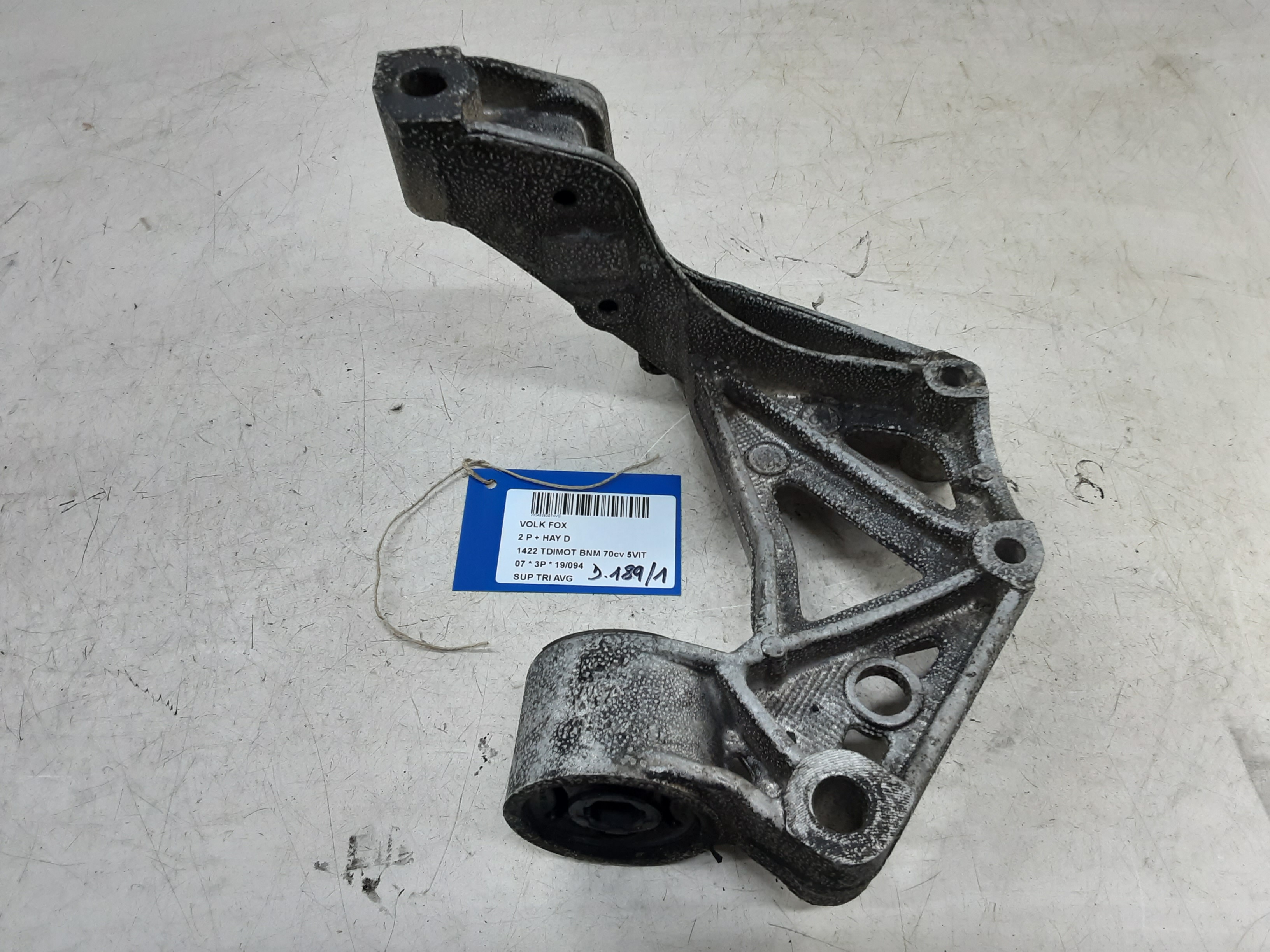 DRAAGARMSTEUN VOOR LINKS Vw FOX 05+