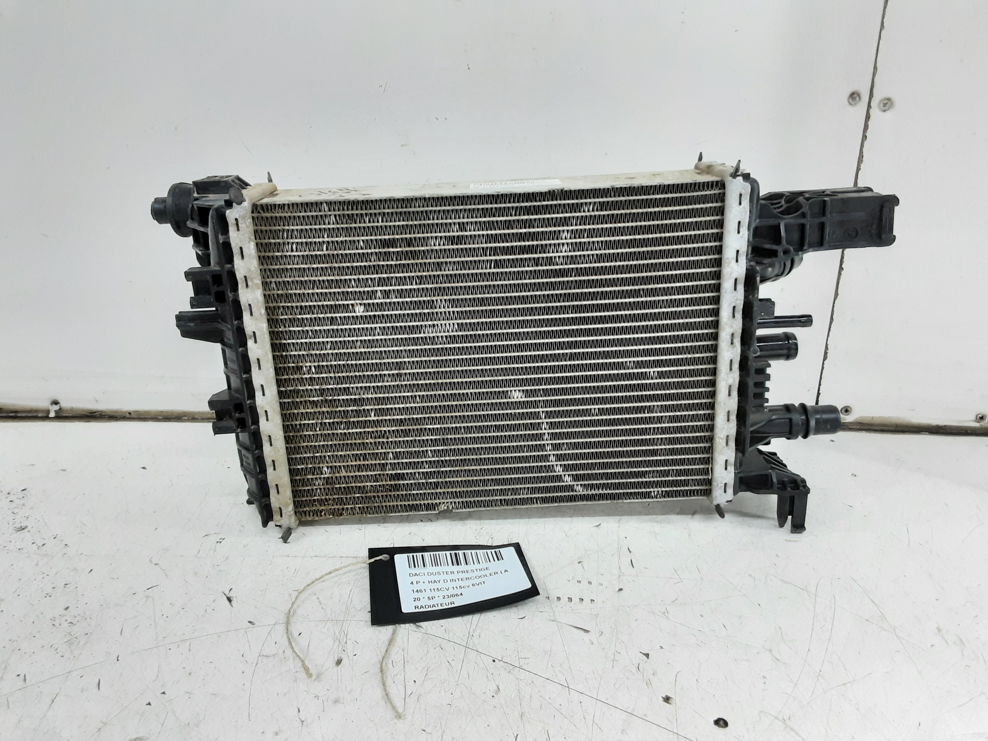 RADIATOR Dacia DUSTER 1/18+