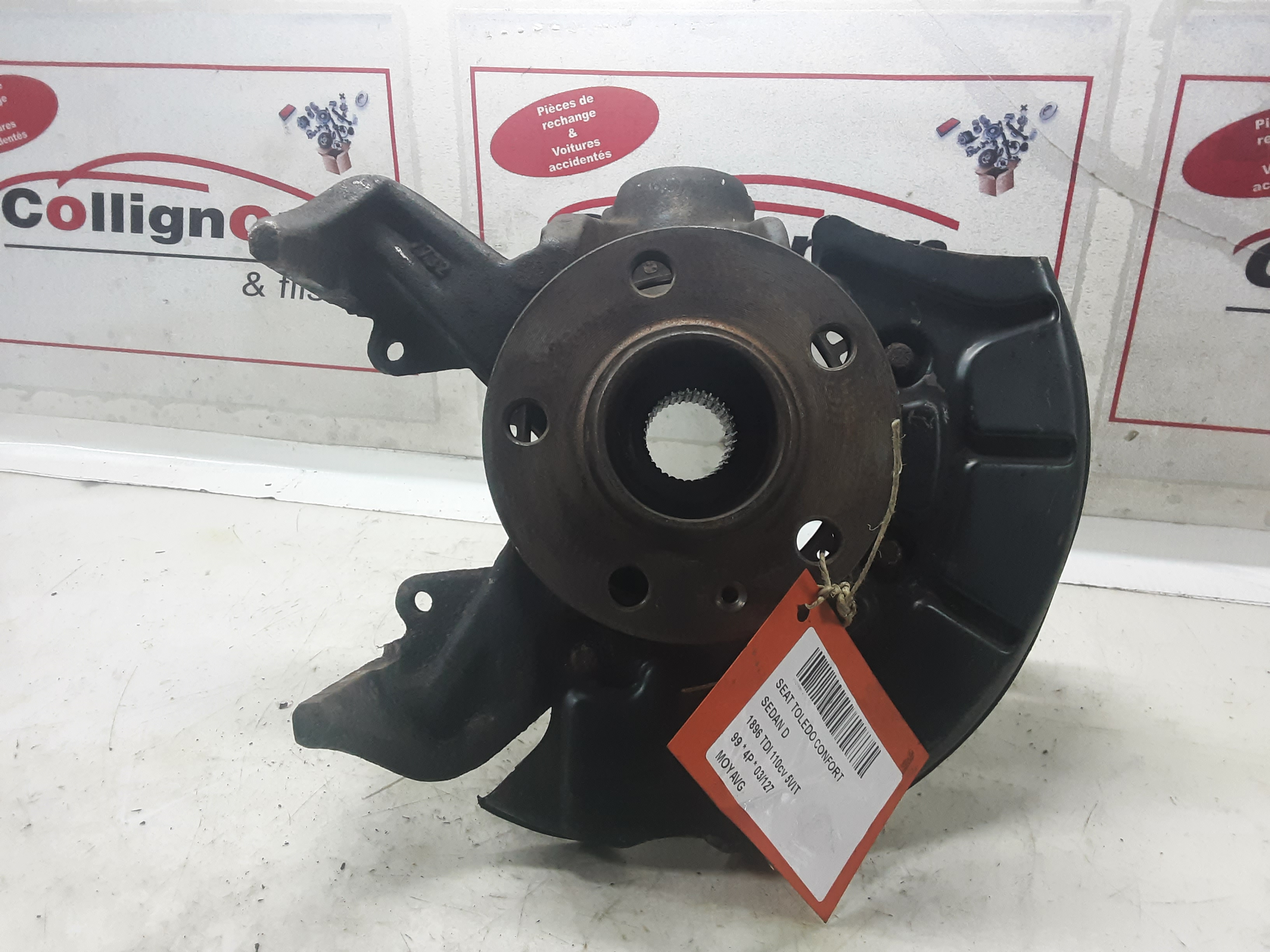 WIELNAAF VOOR LINKS Seat TOLEDO 99 - 04