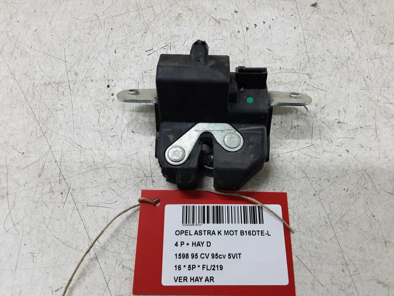 CENTRALE VERGRENDELING ACHTERKLEP Opel ASTRA K 8/15 - 8/19 5P/D