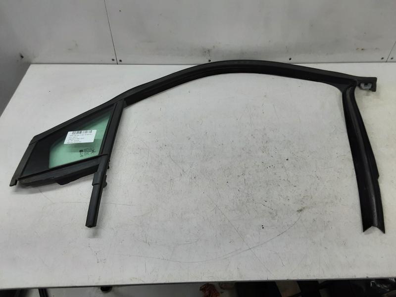 ZIJRUIT VOOR LINKS Opel ASTRA K 8/15 - 8/19 5P/D