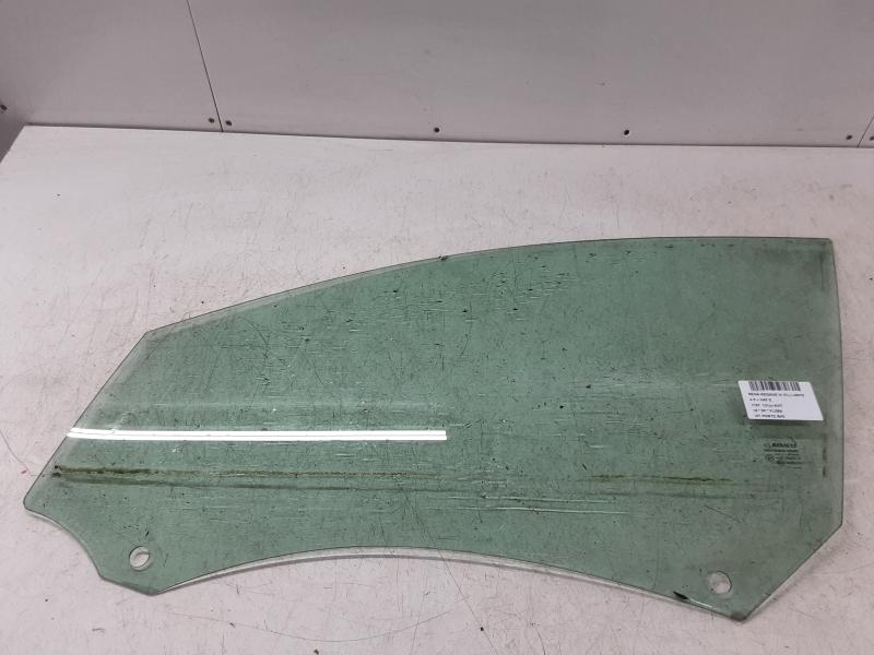 VITRE DE PORTE AVANT GAUCHE Renault MEGANE 5D 16+