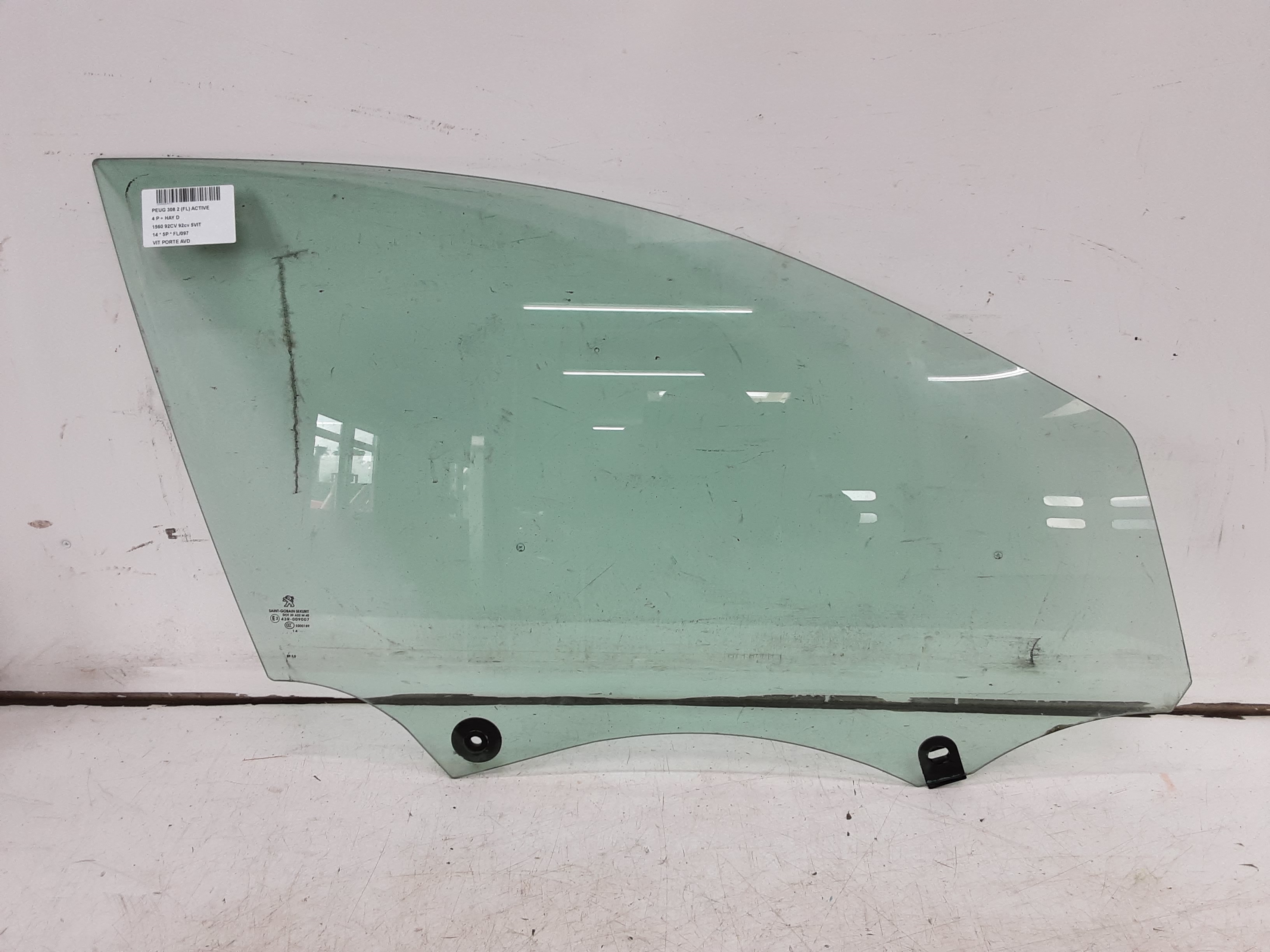 RIGHT FRONT DOOR WINDOW Peugeot 308 (2) 9/13-6/17