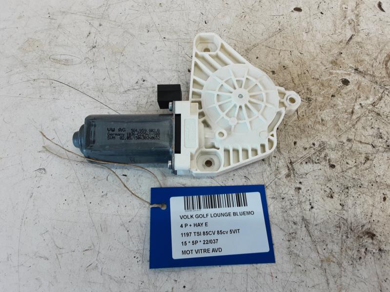 MOTEUR DE VITRE DE PORTE AVANT DROITE Vw GOLF VII 11/12 - 17