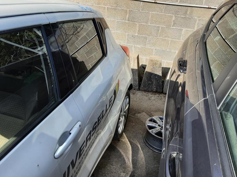 PORTE ARRIERE GAUCHE Suzuki SWIFT 4/17+