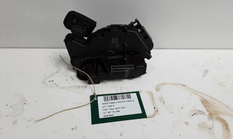 VERGRENDELING VOOR RECHTS Skoda FABIA (NJ) MK3 10/14 -9/18