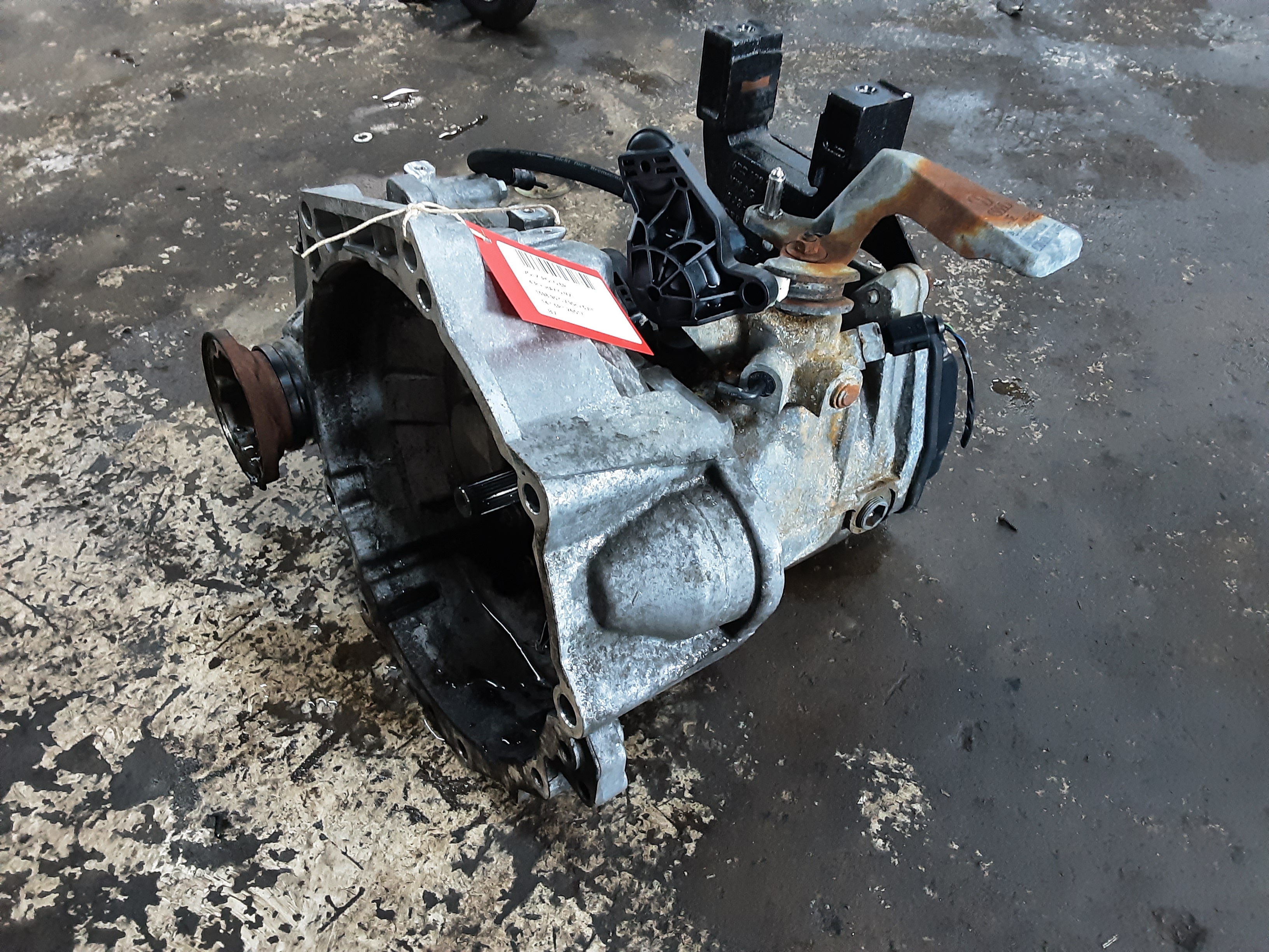 VERSNELLINGSBAK Vw POLO (6R) 6/09 - 4/14