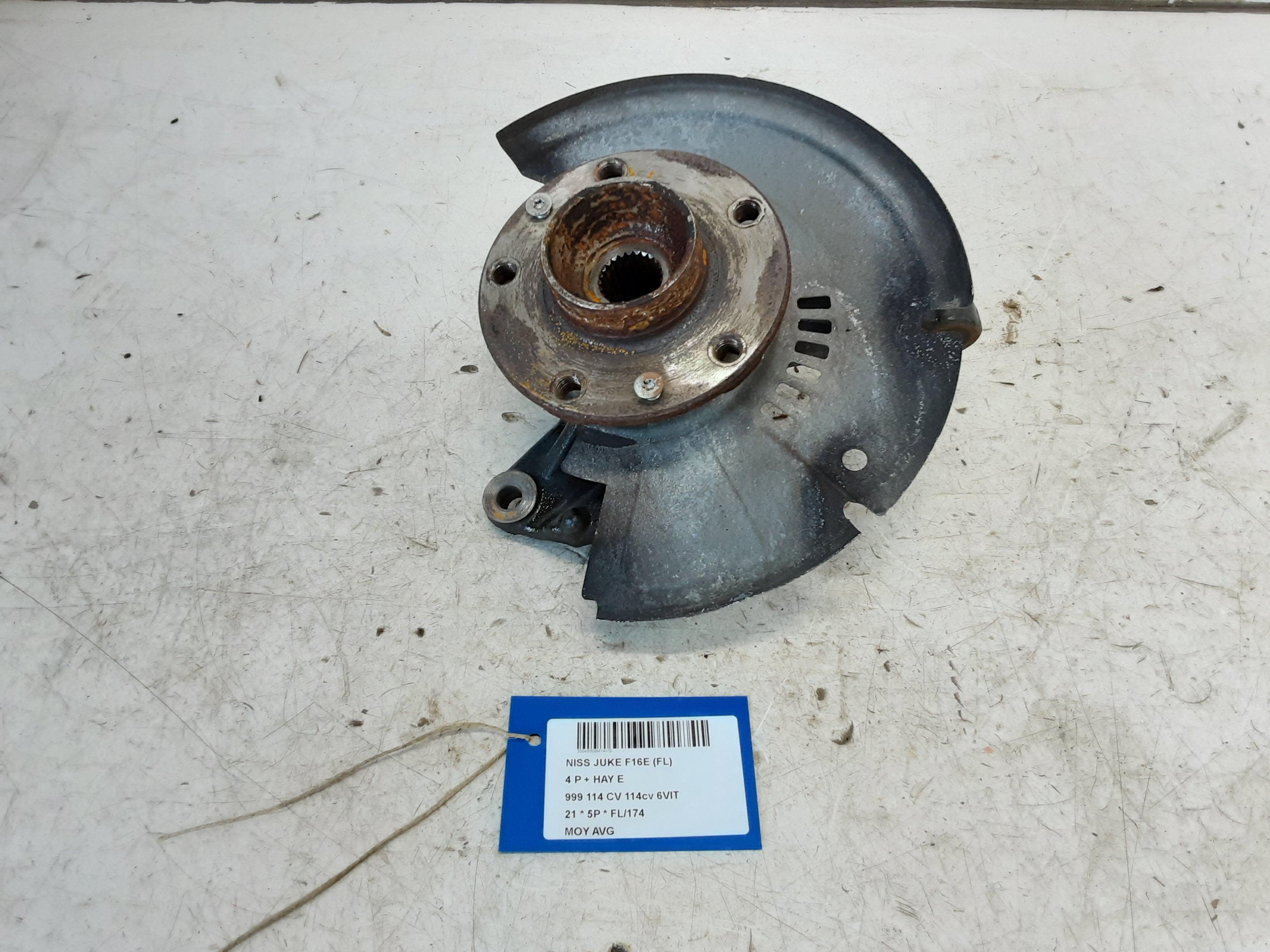 WIELNAAF VOOR LINKS Nissan JUKE 8/19+