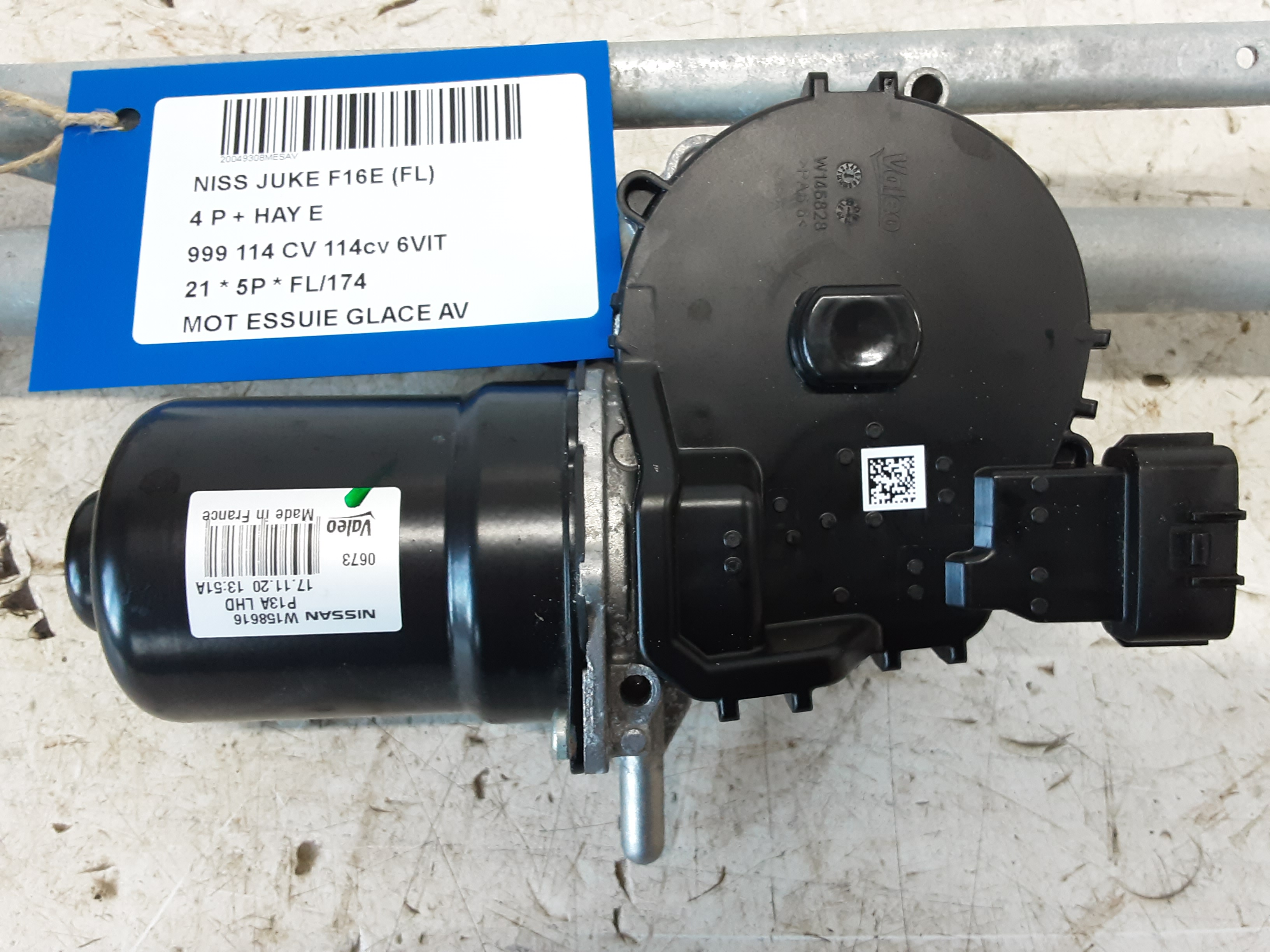 MOTEUR D&#039;ESSUIE-GLACE AVANT Nissan JUKE 8/19+