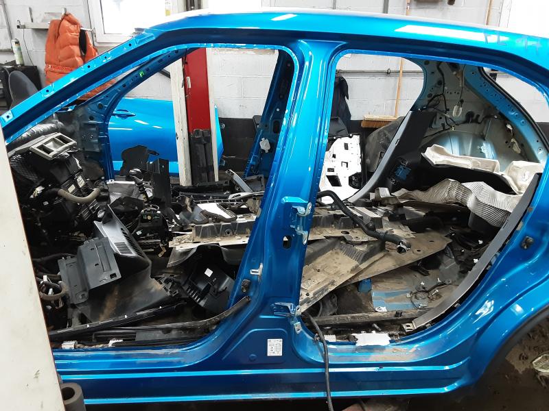 MIDDENSTIJL CENTRAAL LINKS Nissan JUKE 8/19+