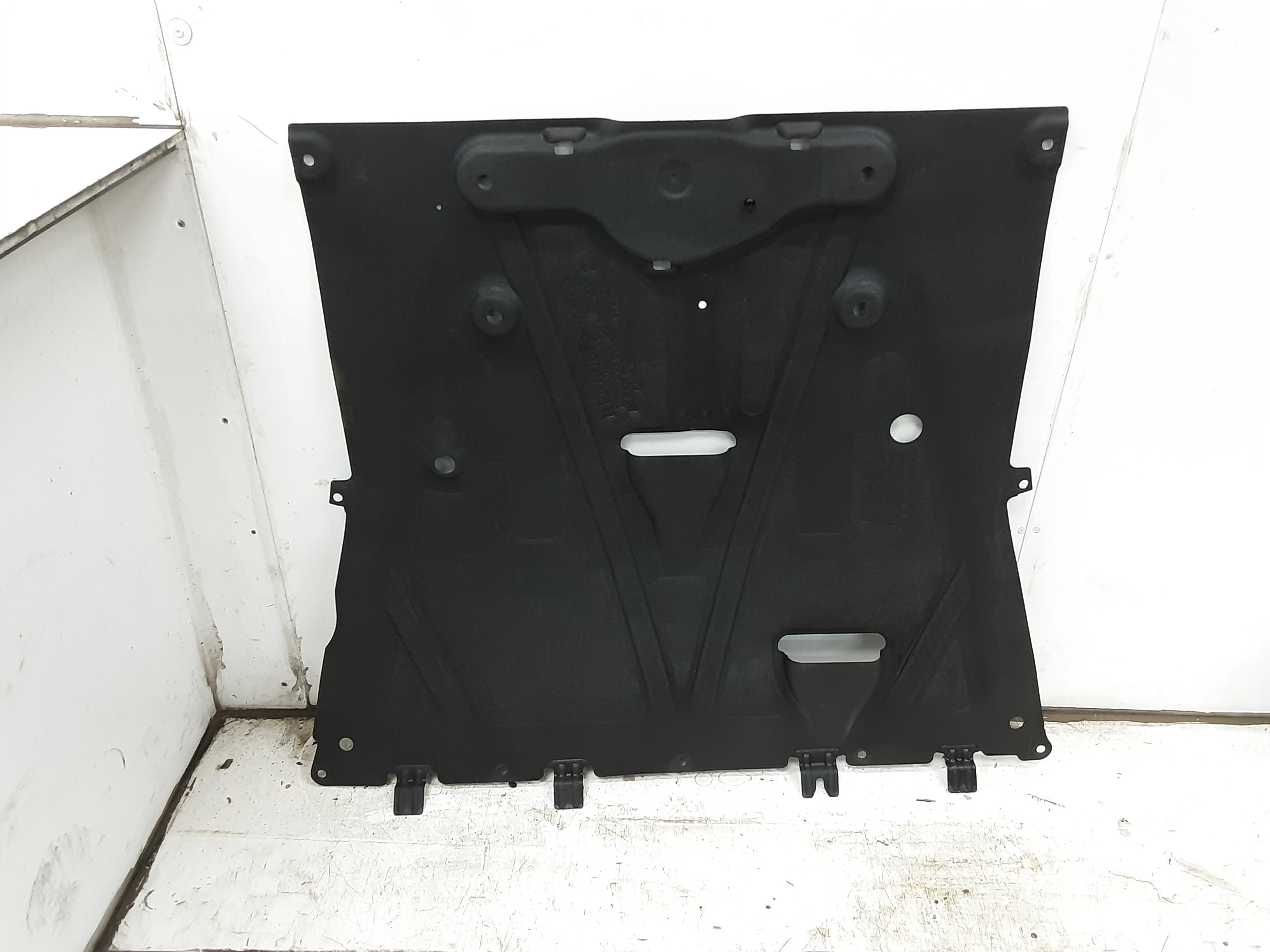 PROTEGE-CARTER CENTRAL Nissan JUKE 8/19+