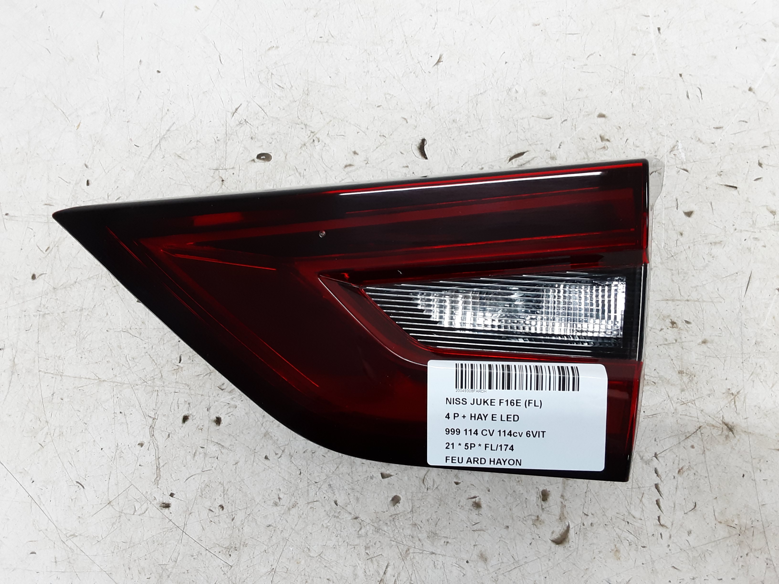 LICHT ACHTERKLEP RECHTS Nissan JUKE 8/19+