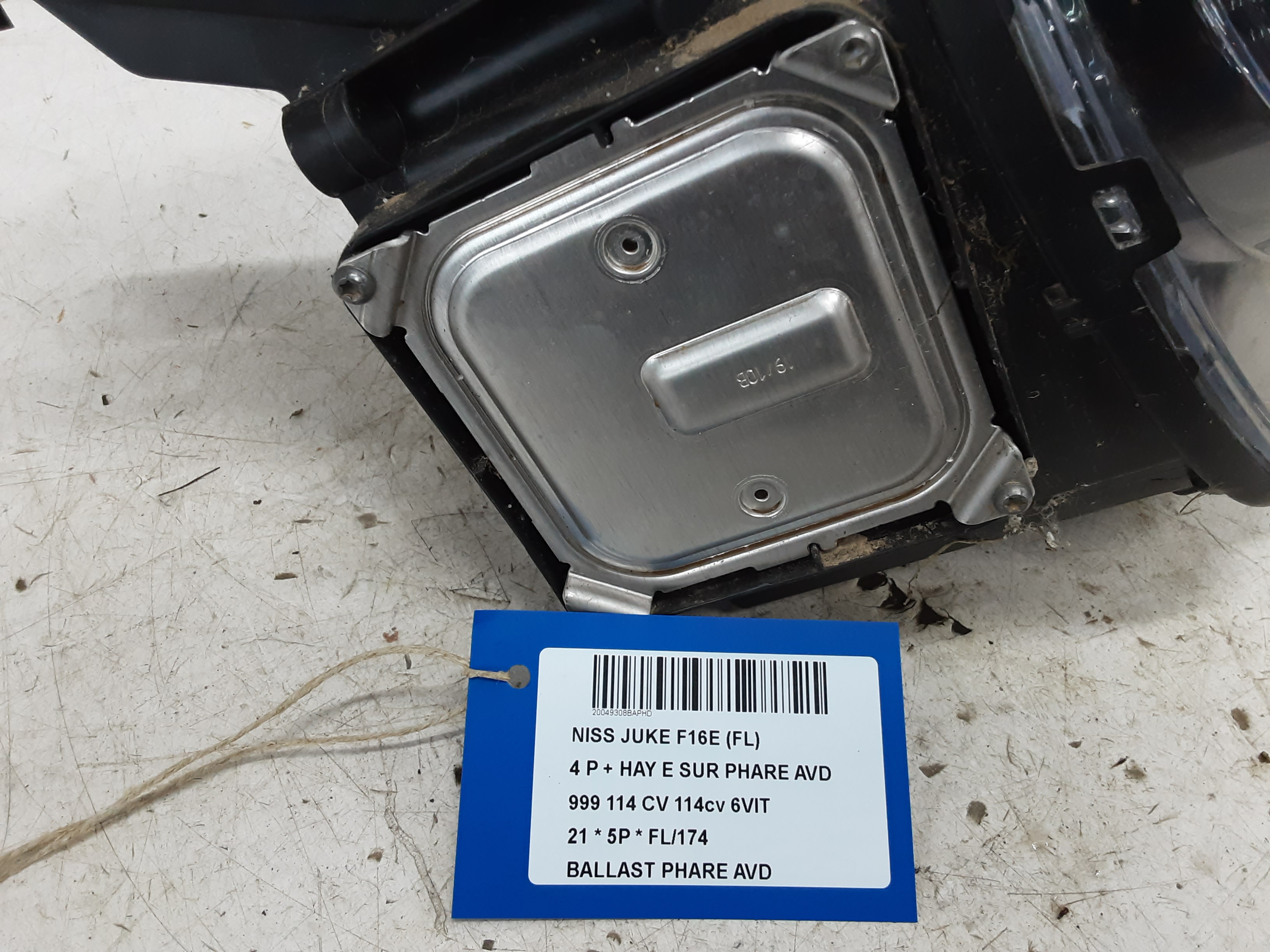 BALLAST DE PHARE AVANT DROIT Nissan JUKE 8/19+