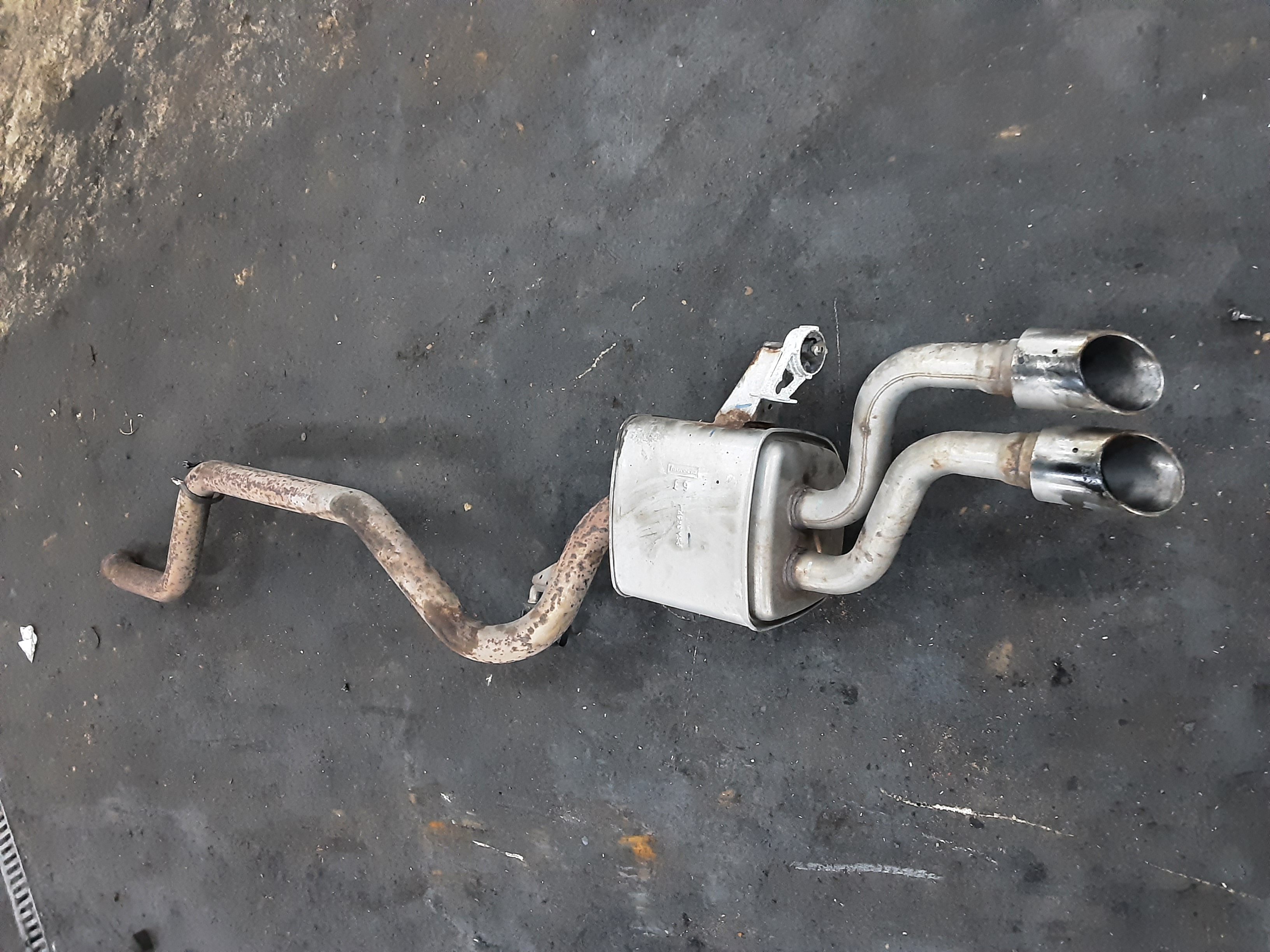 ECHAPPEMENT ARRIERE Peugeot 508 9/18+