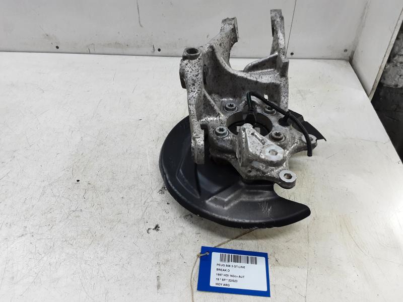 REAR HUB LEFT Peugeot 508 9/18+