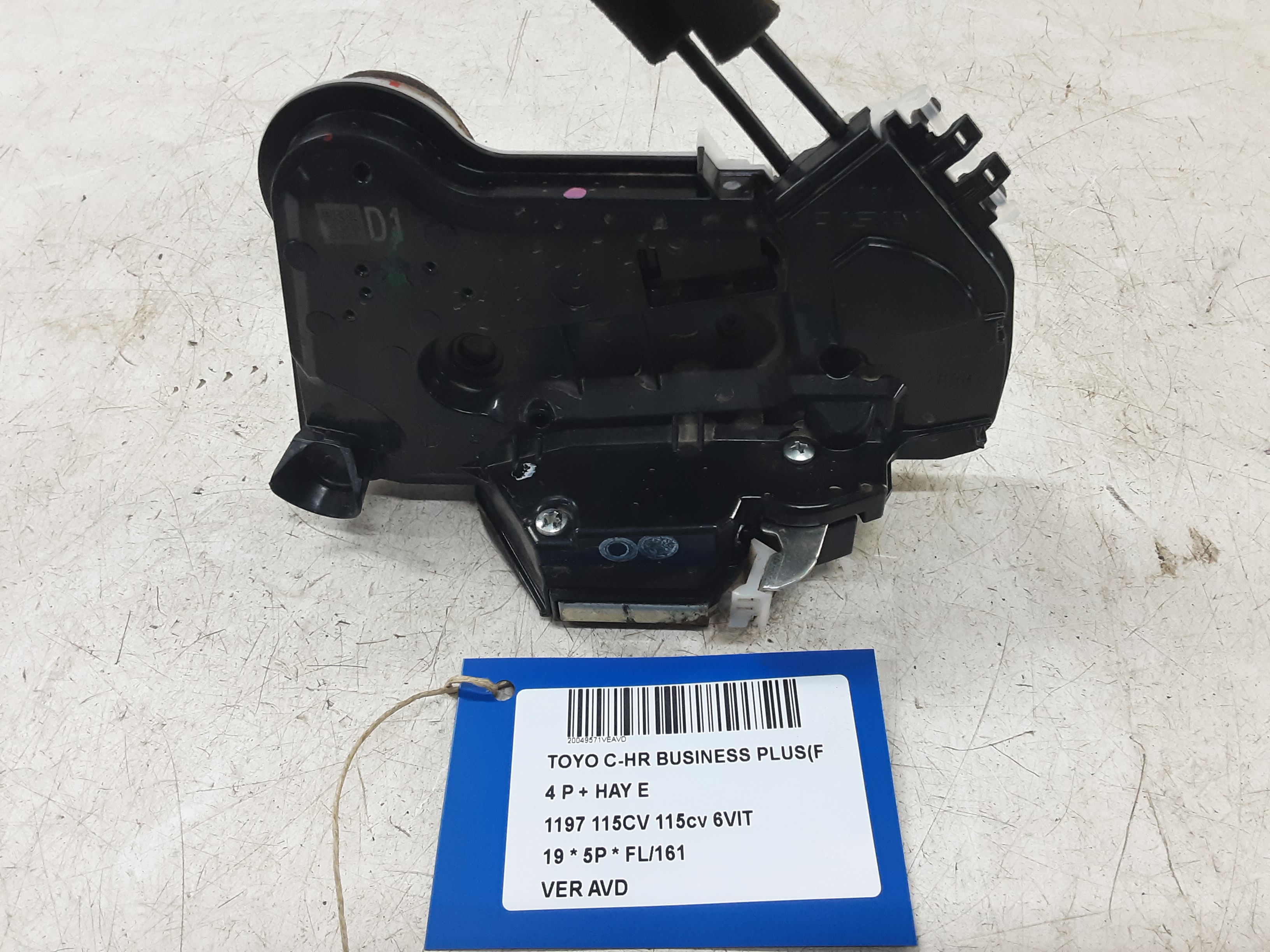 VERROUILLAGE DE PORTE AVANT DROITE Toyota C-HR (1) 11/16-10/19