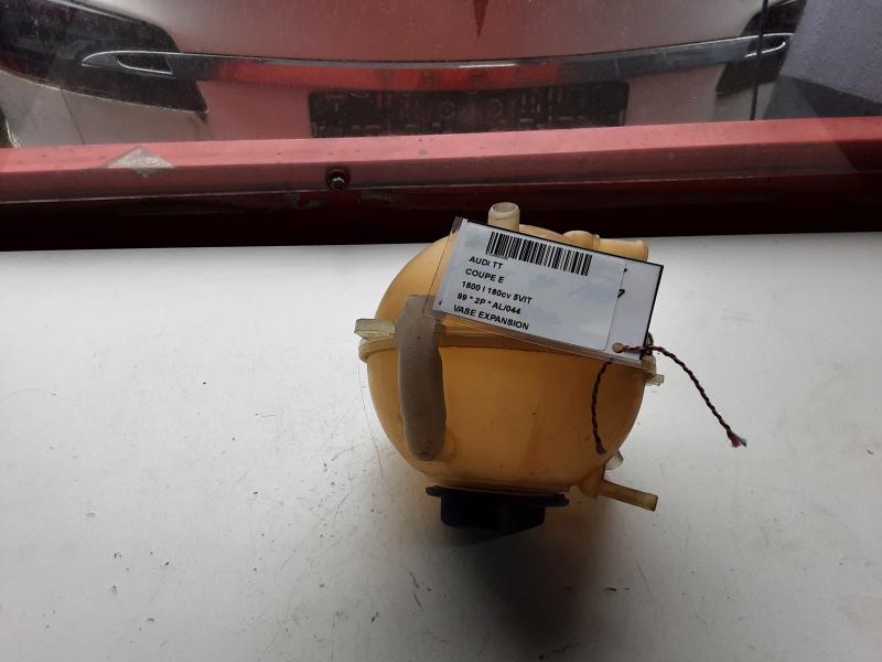 VASE D'EXPANSION Audi TT 10/98 - 06
