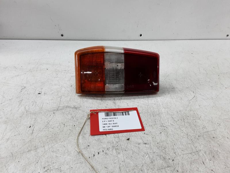 ACHTERLICHT LINKS Ford FIESTA 8/83 > 4/89
