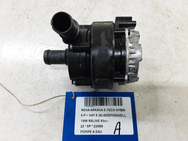 POMPE A EAU Renault ARKANA 3/21 +