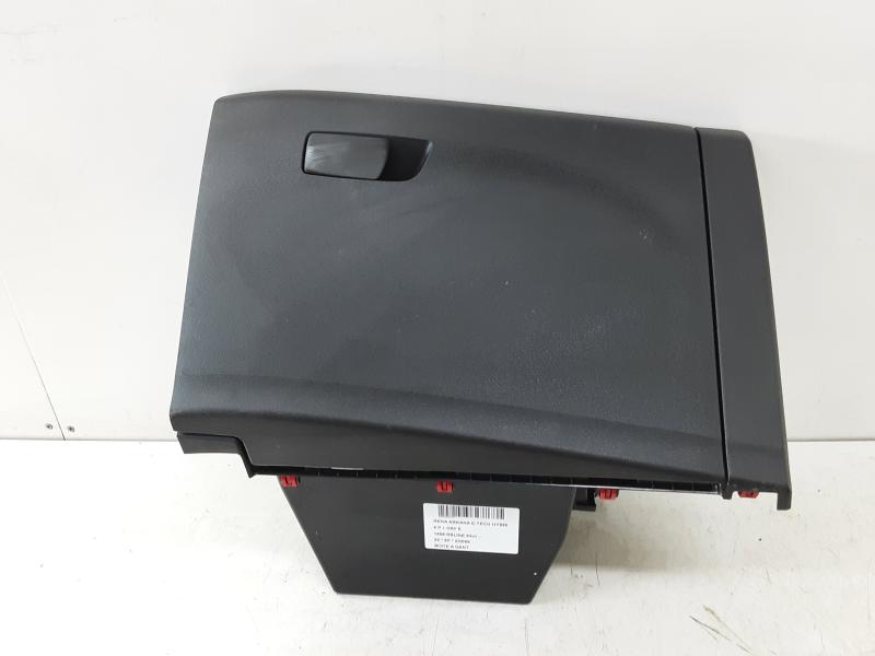 BOITE A GANT Renault ARKANA 3/21 +