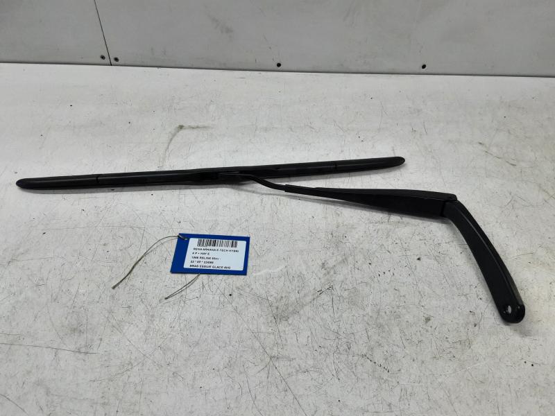 RUITENWISSERARM LINKS VOOR Renault ARKANA 3/21 +