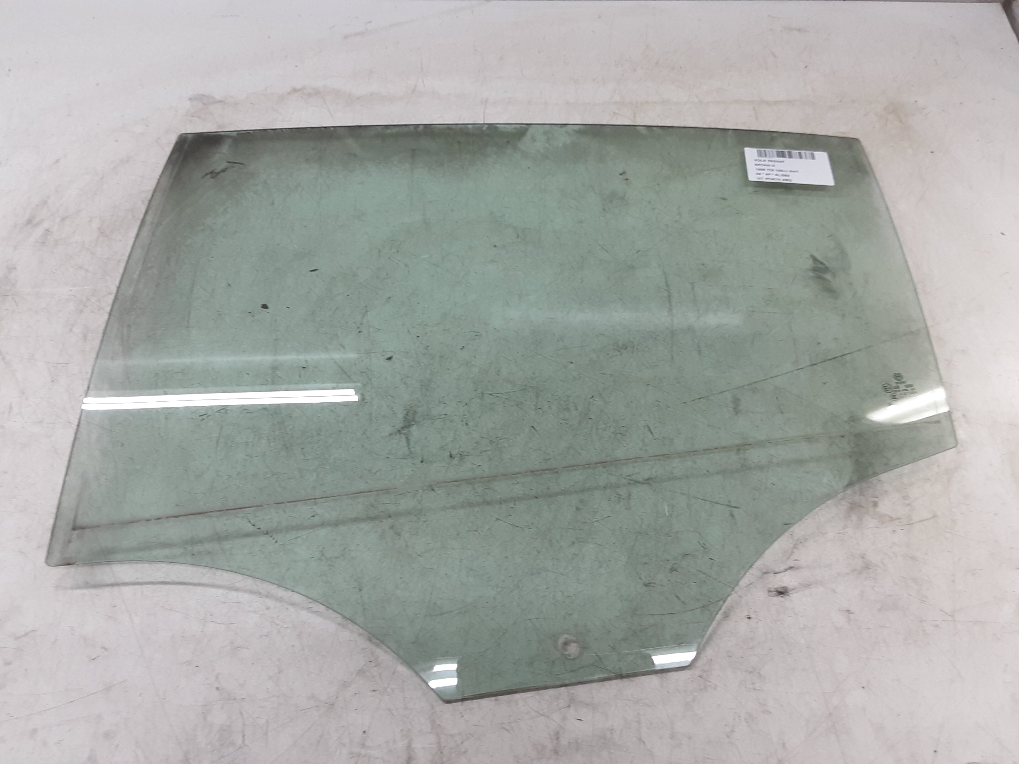 RUIT ACHTER LINKS Vw PASSAT 02/05 - 11/10