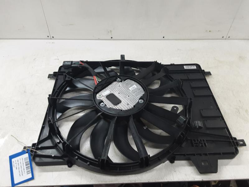 KACHEL VENTILATORMOTOR Jaguar E-PACE 07/17