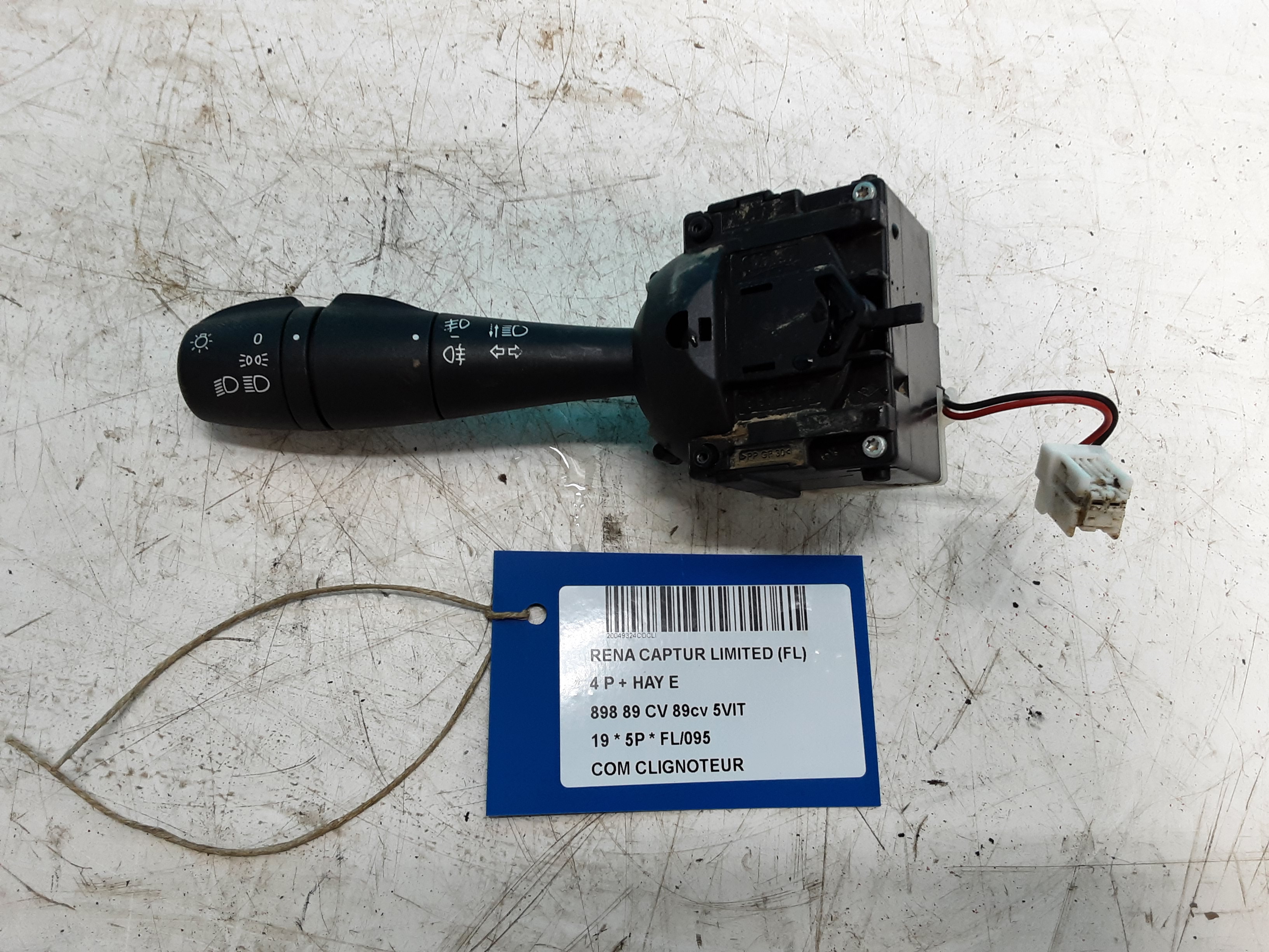 COMMODO DE CLIGNOTEURS Renault CAPTUR (1) 5/17 - 01/20 FaceLift