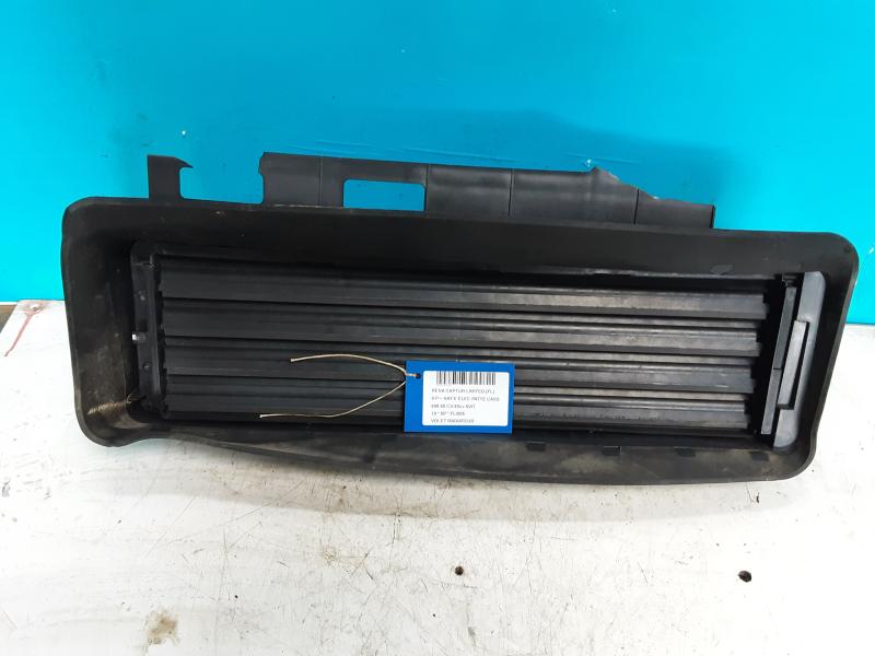 RADIATOR GRILL Renault CAPTUR (1) 5/17 - 01/20 FaceLift