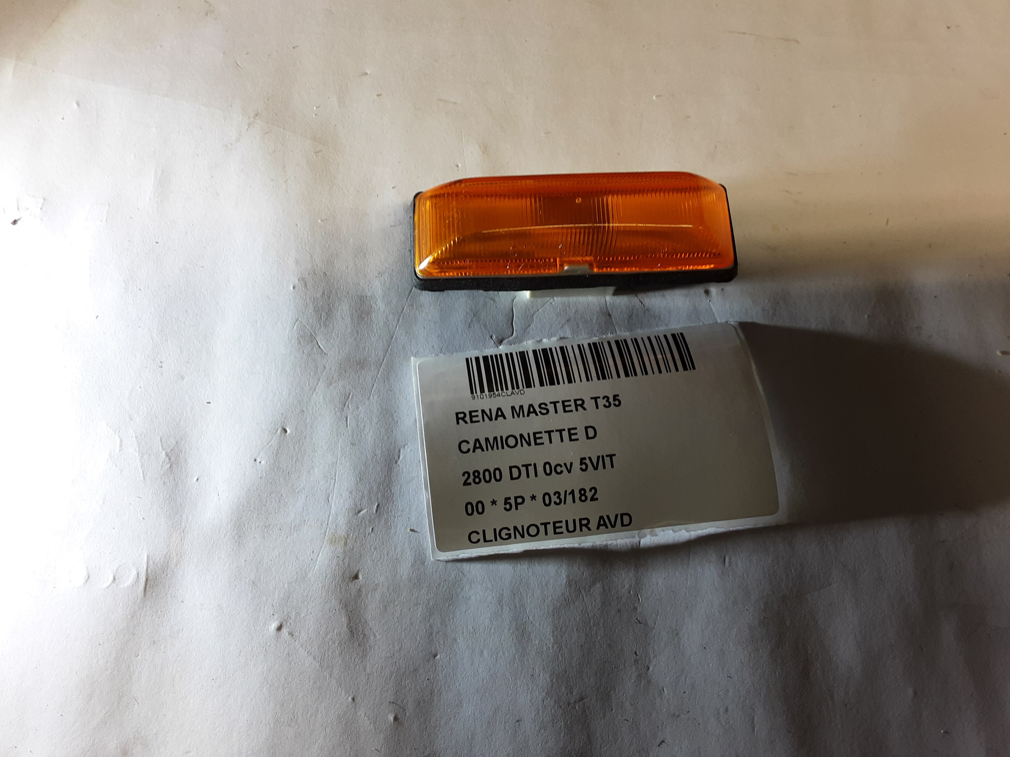 RICHTINGAANWIJZER VOOR RECHTS Renault MASTER 97 - 03