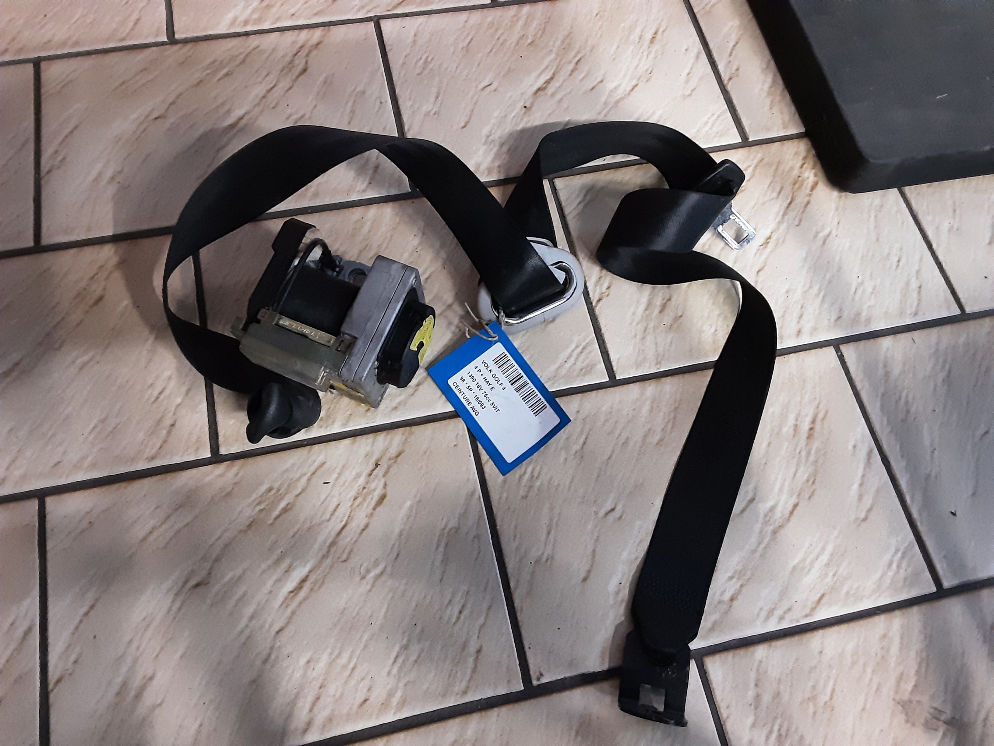 VEILIGHEIDSGORDEL VOOR LINKS Vw Golf