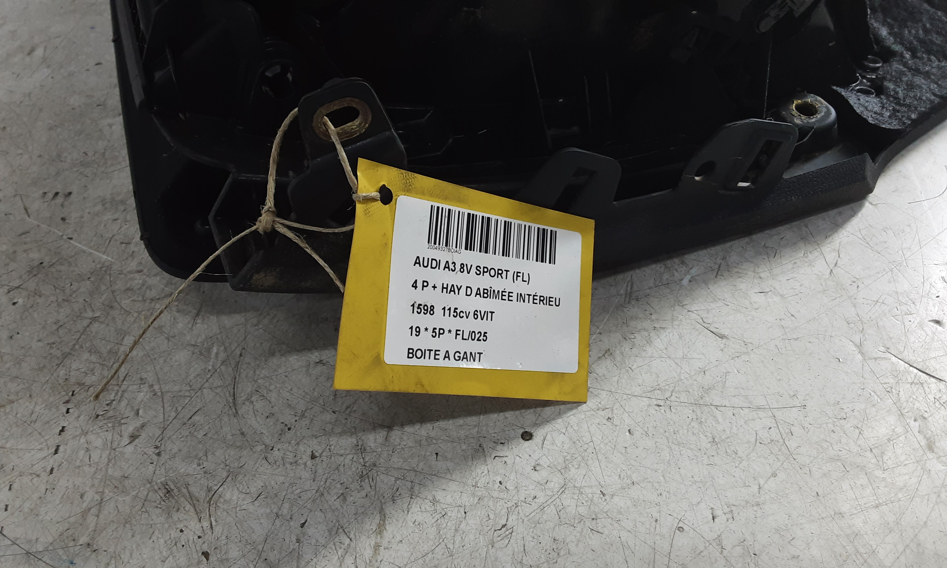 OPBERGVAKJE Audi A3 3,5D 7/16 - 20