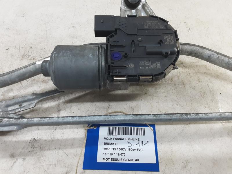 MOTEUR D'ESSUIE-GLACE AVANT Vw PASSAT 11/14 - 19