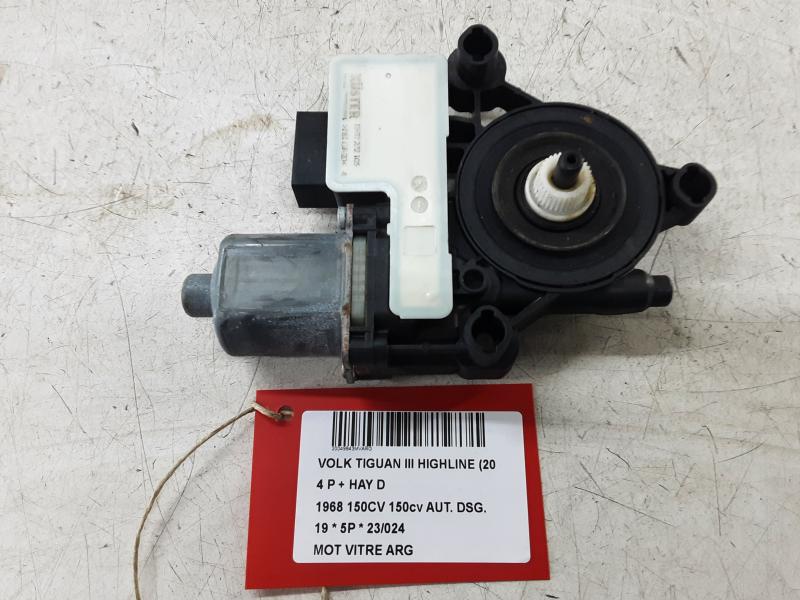 MOTEUR DE VITRE DE PORTE ARRIERE GAUCHE Vw TIGUAN (3) 02/16- 10/20